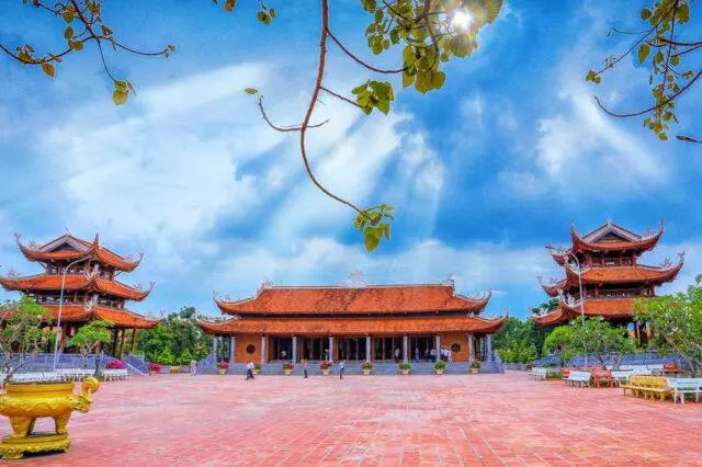 Thiền Viện Tr&uacute;c L&acirc;m Phương Nam Cần Thơ