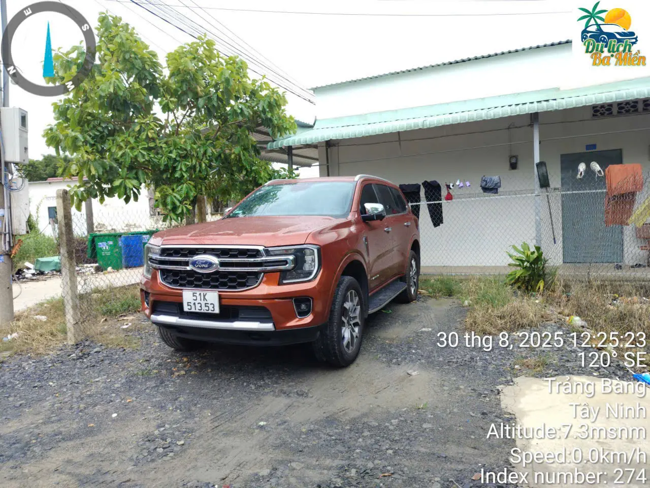 thuê xe đi tỉnh TPHCM